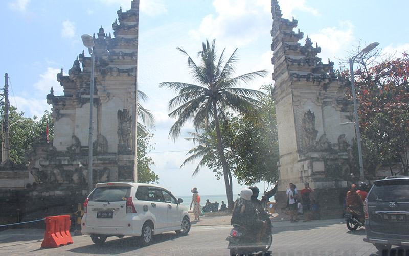 pantai kuta bali