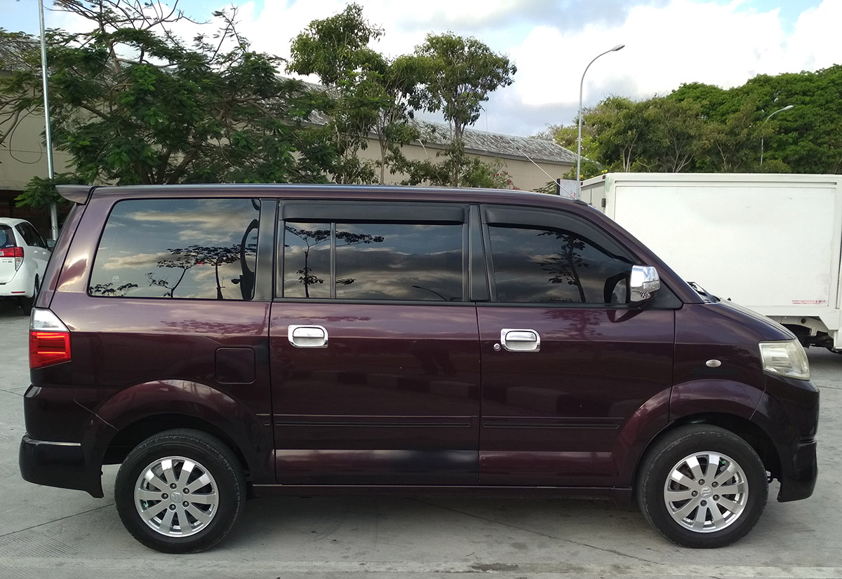 rental mobil bali suzuki apv murah